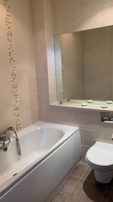 3 Bedroom Penthouse Apartment In Larne Εξωτερικό φωτογραφία